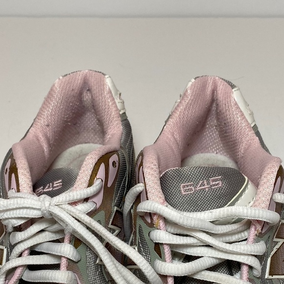 New Balance 645 Running Shoes Women's Size: 5 - Picture 12 of 13